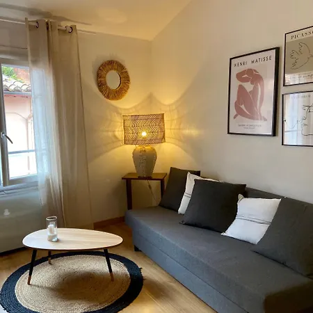 Apartment Renove A 50 M De Plage, Entree Autonome, Climatise