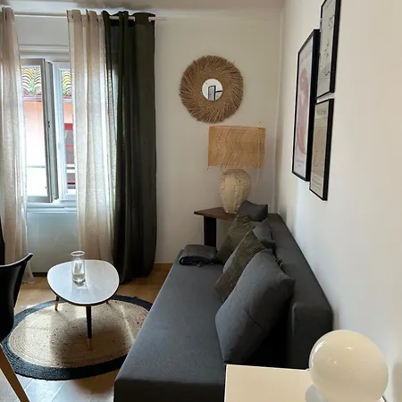 Apartment Renove A 50 M De Plage, Entree Autonome, Climatise Collioure