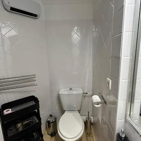 Renove A 50 M De Plage, Entree Autonome, Climatise Apartament *